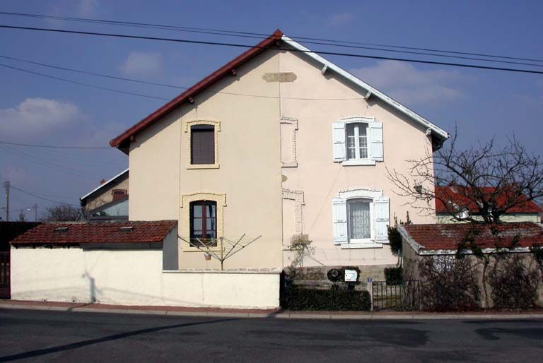 cité ouvrière © Alain Morelière / Région Bourgogne-Franche-Comté, Inventaire du patrimoine - 2004