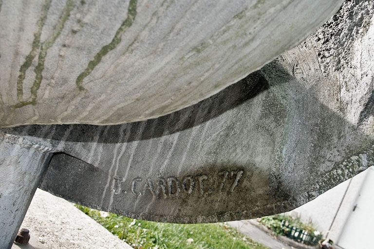 Détail de la signature. © Jean-Luc Duthu / Région Bourgogne-Franche-Comté, Inventaire du patrimoine - 2008