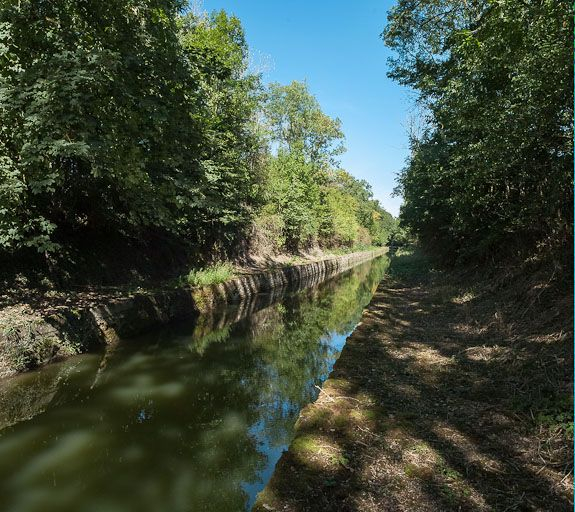 Vue d'ensemble de la tranchée. © Pierre-Marie Barbe-Richaud / Région Bourgogne-Franche-Comté, Inventaire du patrimoine - 2012