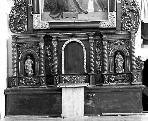 Vue de la prédelle du retable nord. © Yves Sancey / Région Bourgogne-Franche-Comté, Inventaire du patrimoine - 1973
