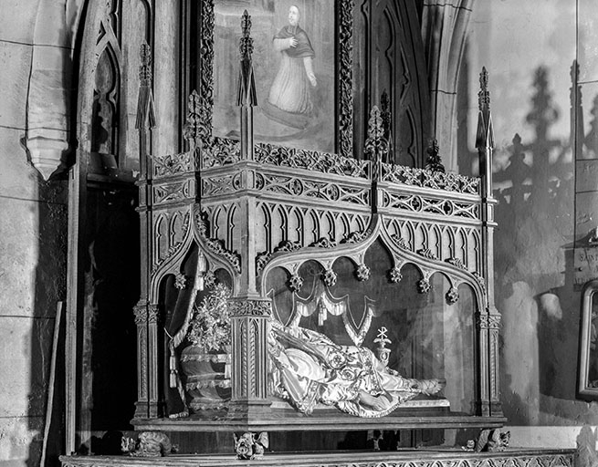 Vue de trois quarts gauche. © Yves Sancey / Région Bourgogne-Franche-Comté, Inventaire du patrimoine - 1976