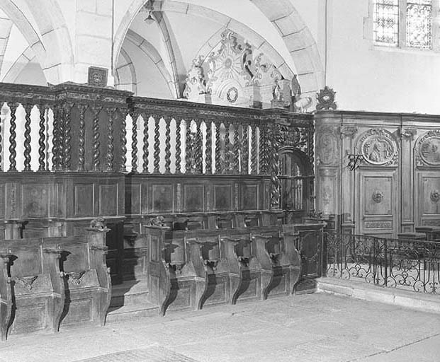 Vue générale des stalles de gauche. © Yves Sancey / Région Bourgogne-Franche-Comté, Inventaire du patrimoine - 1976