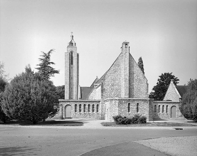 Le chevet, vu de face. © Yves Sancey / Région Bourgogne-Franche-Comté, Inventaire du patrimoine - 1989