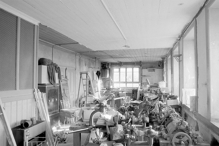 Intérieur de l'atelier de fabrication (désaffecté). © Laurent Poupard / Région Bourgogne-Franche-Comté, Inventaire du patrimoine - 1991