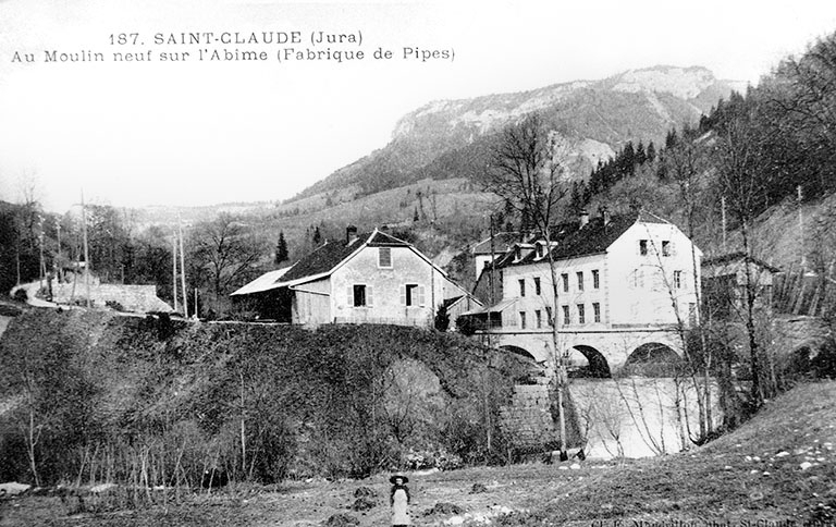 Saint-Claude (Jura). Au Moulin neuf sur l'Abîme (Fabrique de Pipes). © Jérôme  Mongreville (reproduction) / Région Bourgogne-Franche-Comté, Inventaire du patrimoine - 1992