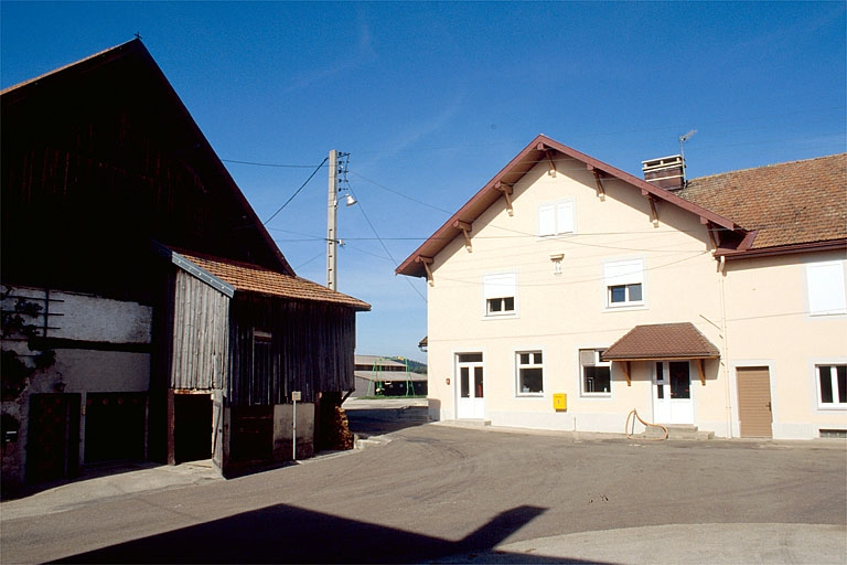 Pignon sud-est de la fromagerie. © Yves Sancey / Région Bourgogne-Franche-Comté, Inventaire du patrimoine - 1997