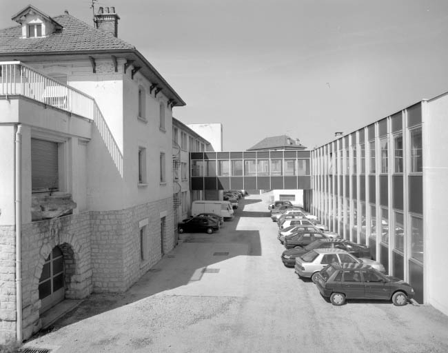 Ateliers de fabrication depuis le sud. © Yves Sancey / Région Bourgogne-Franche-Comté, Inventaire du patrimoine - 1997
