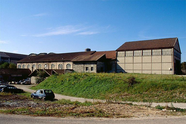 L'atelier de finition (ancienne scierie Dalloz). © Yves Sancey / Région Bourgogne-Franche-Comté, Inventaire du patrimoine - 1997