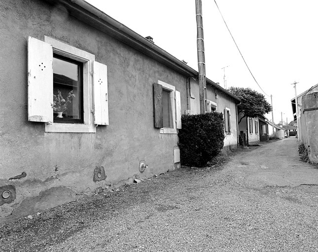 Logements ouvriers. © Yves Sancey / Région Bourgogne-Franche-Comté, Inventaire du patrimoine - 2000