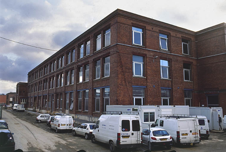 Atelier de filature : façade est. © Jérôme Mongreville / Région Bourgogne-Franche-Comté, Inventaire du patrimoine - 2001