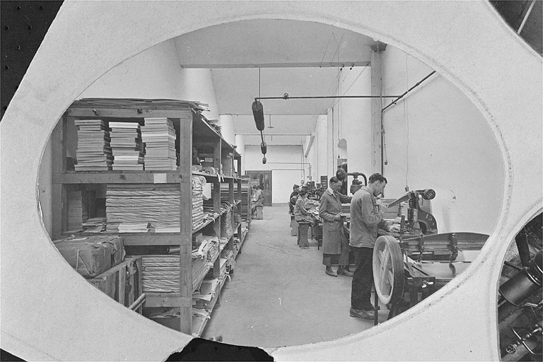 Vue ancienne de l'atelier de gainerie. © Yves  Sancey (reproduction) / Région Bourgogne-Franche-Comté, Inventaire du patrimoine - 2002