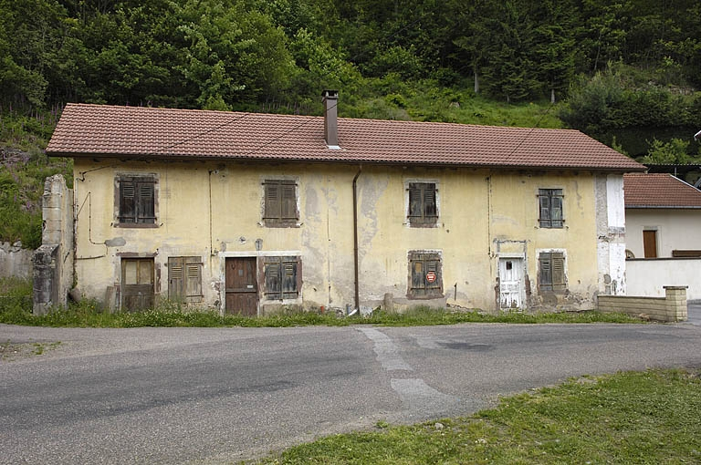 Logement ouvrier. © Jérôme Mongreville / Région Bourgogne-Franche-Comté, Inventaire du patrimoine - 2005