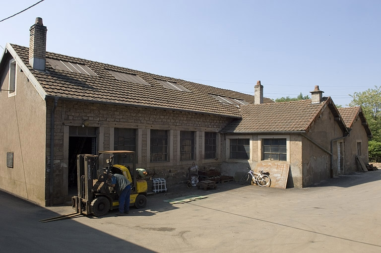 Atelier de fonderie primitif depuis le nord. © Jérôme Mongreville / Région Bourgogne-Franche-Comté, Inventaire du patrimoine - 2006
