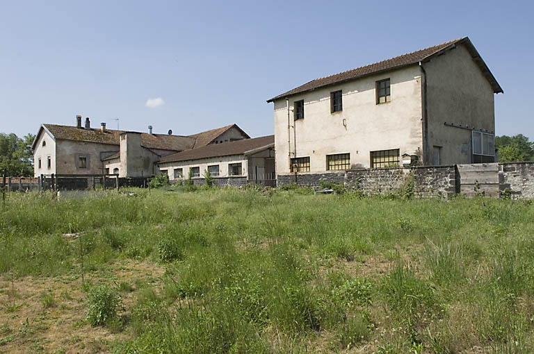 Vue d'ensemble depuis le nord-est. © Jérôme Mongreville / Région Bourgogne-Franche-Comté, Inventaire du patrimoine - 2007