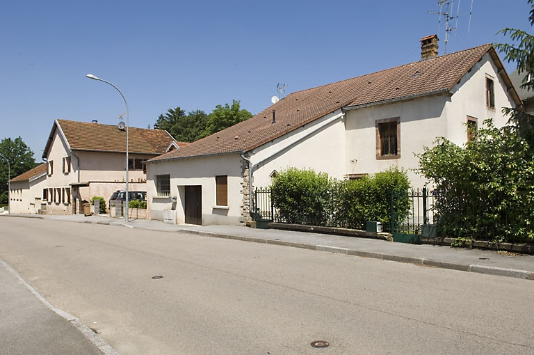 Vue d'ensemble depuis le sud. © Jérôme Mongreville / Région Bourgogne-Franche-Comté, Inventaire du patrimoine - 2007
