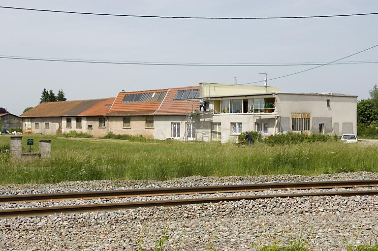 Vue d'ensemble depuis l'est. © Jérôme Mongreville / Région Bourgogne-Franche-Comté, Inventaire du patrimoine - 2007