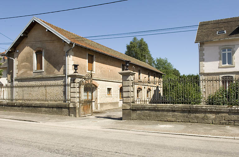Dépendances du logement patronal. © Jérôme Mongreville / Région Bourgogne-Franche-Comté, Inventaire du patrimoine - 2007