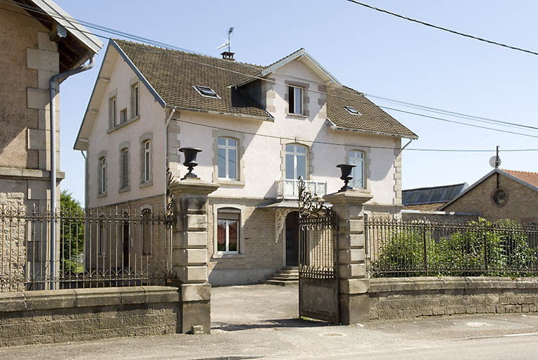 Logement patronal et bureaux. © Jérôme Mongreville / Région Bourgogne-Franche-Comté, Inventaire du patrimoine - 2007