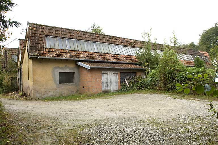 Atelier de fabrication. Vue depuis le nord-est. © Jérôme Mongreville / Région Bourgogne-Franche-Comté, Inventaire du patrimoine - 2007