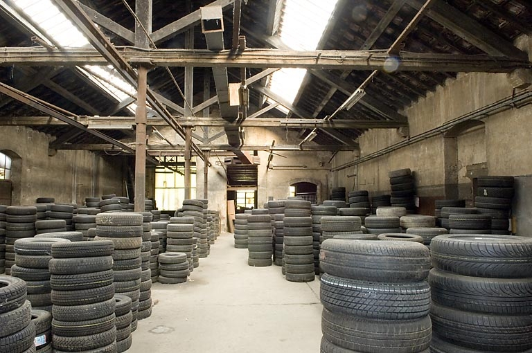 Charpente et couverture de l'atelier de fabrication. © Jérôme Mongreville / Région Bourgogne-Franche-Comté, Inventaire du patrimoine - 2007