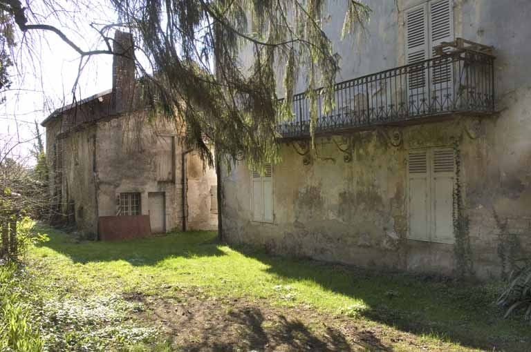 Logement patronal et ses dépendances. © Jérôme Mongreville / Région Bourgogne-Franche-Comté, Inventaire du patrimoine - 2009