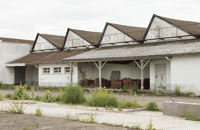 Détail des pignons des sheds de l'atelier de fabrication. © Jérôme Mongreville / Région Bourgogne-Franche-Comté, Inventaire du patrimoine - 2009