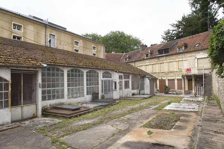 Atelier de fabrication et logement. © Jérôme Mongreville / Région Bourgogne-Franche-Comté, Inventaire du patrimoine - 2009