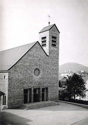Église Saint-Joseph de Besançon, façade principale. Carte postale ancienne. © Région Bourgogne-Franche-Comté, Inventaire du patrimoine