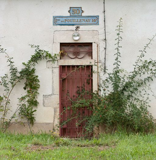 Détail de la porte d'entrée de la maison éclusière. © Pierre-Marie Barbe-Richaud / Région Bourgogne-Franche-Comté, Inventaire du patrimoine - 2011