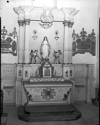 Vue générale de l'autel de la Vierge. © Yves Sancey / Région Bourgogne-Franche-Comté, Inventaire du patrimoine - 1973