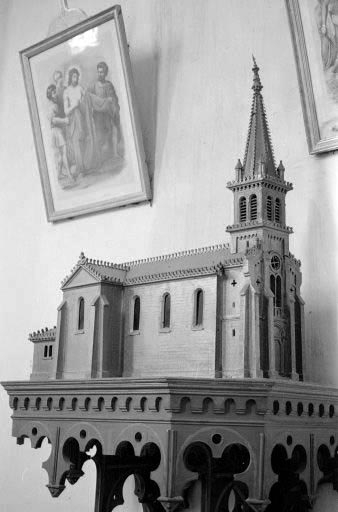 Maquette de l'église. © Yves Sancey / Région Bourgogne-Franche-Comté, Inventaire du patrimoine - 1973