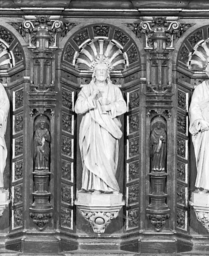 Statue du devant du maître-autel : le Christ. © Yves Sancey / Région Bourgogne-Franche-Comté, Inventaire du patrimoine - 1973