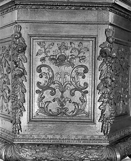 Le troisième panneau de la cuve. © Yves Sancey / Région Bourgogne-Franche-Comté, Inventaire du patrimoine - 1974