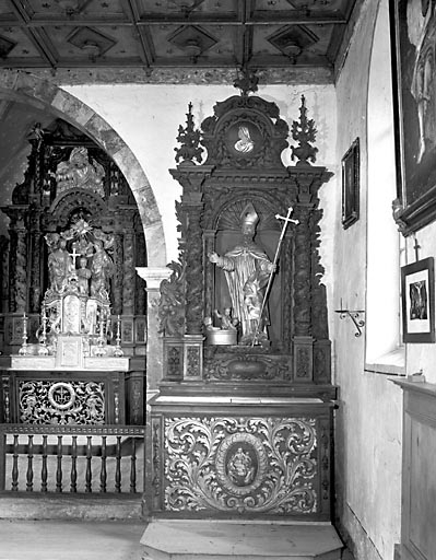 Vue de l'autel latéral droit. © Yves Sancey / Région Bourgogne-Franche-Comté, Inventaire du patrimoine - 1974