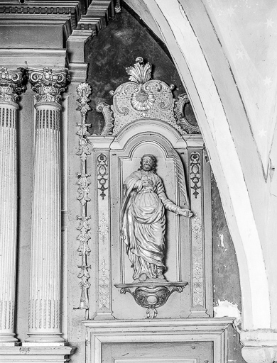 Saint Valérien vu de face. © Yves Sancey / Région Bourgogne-Franche-Comté, Inventaire du patrimoine - 1975