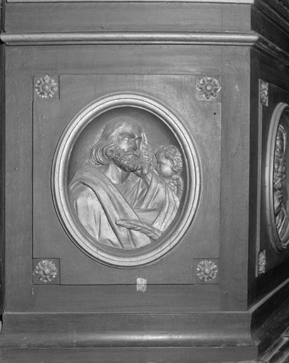 Détail : saint Matthieu. © Yves Sancey / Région Bourgogne-Franche-Comté, Inventaire du patrimoine - 1975