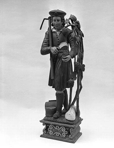 Vue de trois quarts gauche. © Yves Sancey / Région Bourgogne-Franche-Comté, Inventaire du patrimoine - 1976