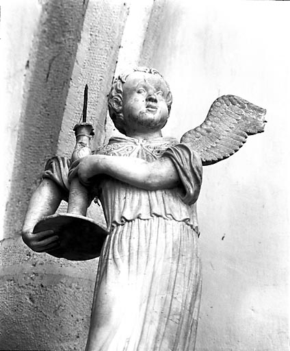 Vue de l'ange gauche. © Yves Sancey / Région Bourgogne-Franche-Comté, Inventaire du patrimoine - 1982