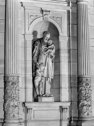 Saint Vincent de Paul, face. © Jérôme Mongreville / Région Bourgogne-Franche-Comté, Inventaire du patrimoine - 1987