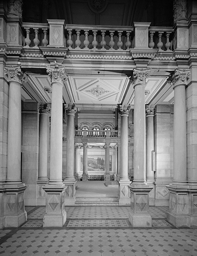 Ensemble du transept. © Jérôme Mongreville / Région Bourgogne-Franche-Comté, Inventaire du patrimoine - 1987