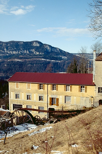 Atelier de fabrication. © Laurent Poupard / Région Bourgogne-Franche-Comté, Inventaire du patrimoine - 1991