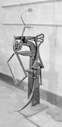 Vue de trois quarts droite. © Yves Sancey / Région Bourgogne-Franche-Comté, Inventaire du patrimoine - 2002