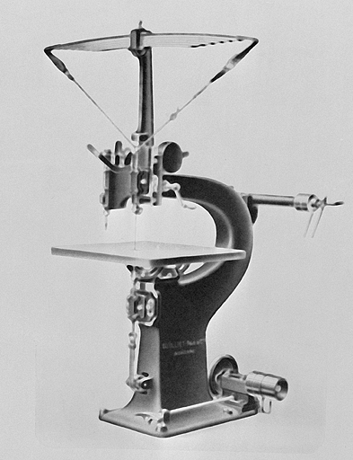 Scie alternative à découper pour bois et métaux munie d'une perceuse. © Yves Sancey / Région Bourgogne-Franche-Comté, Inventaire du patrimoine - 2002