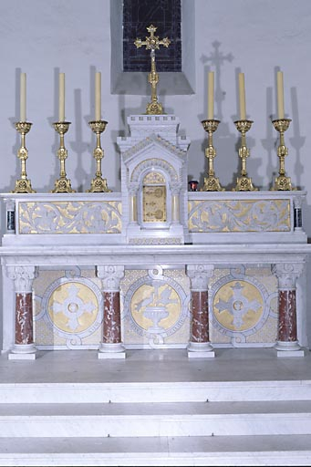 Vue d'ensemble de face. © Jérôme Mongreville / Région Bourgogne-Franche-Comté, Inventaire du patrimoine - 2002