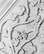 Détail d'escargot et de chenille ailée. © Région Bourgogne-Franche-Comté, Inventaire du patrimoine