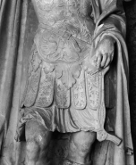 Détail de la cuirasse. © Région Bourgogne-Franche-Comté, Inventaire du patrimoine