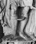 Détail des jambes. © Région Bourgogne-Franche-Comté, Inventaire du patrimoine