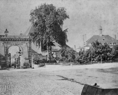 Porte de ville © Région Bourgogne-Franche-Comté, Inventaire du patrimoine
