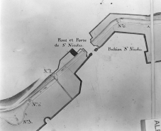 Fortification d'agglomération © Région Bourgogne-Franche-Comté, Inventaire du patrimoine