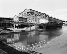 Le port et le lavoir vu du sud. © Région Bourgogne-Franche-Comté, Inventaire du patrimoine